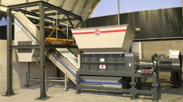 140-100S four-shaft shredder